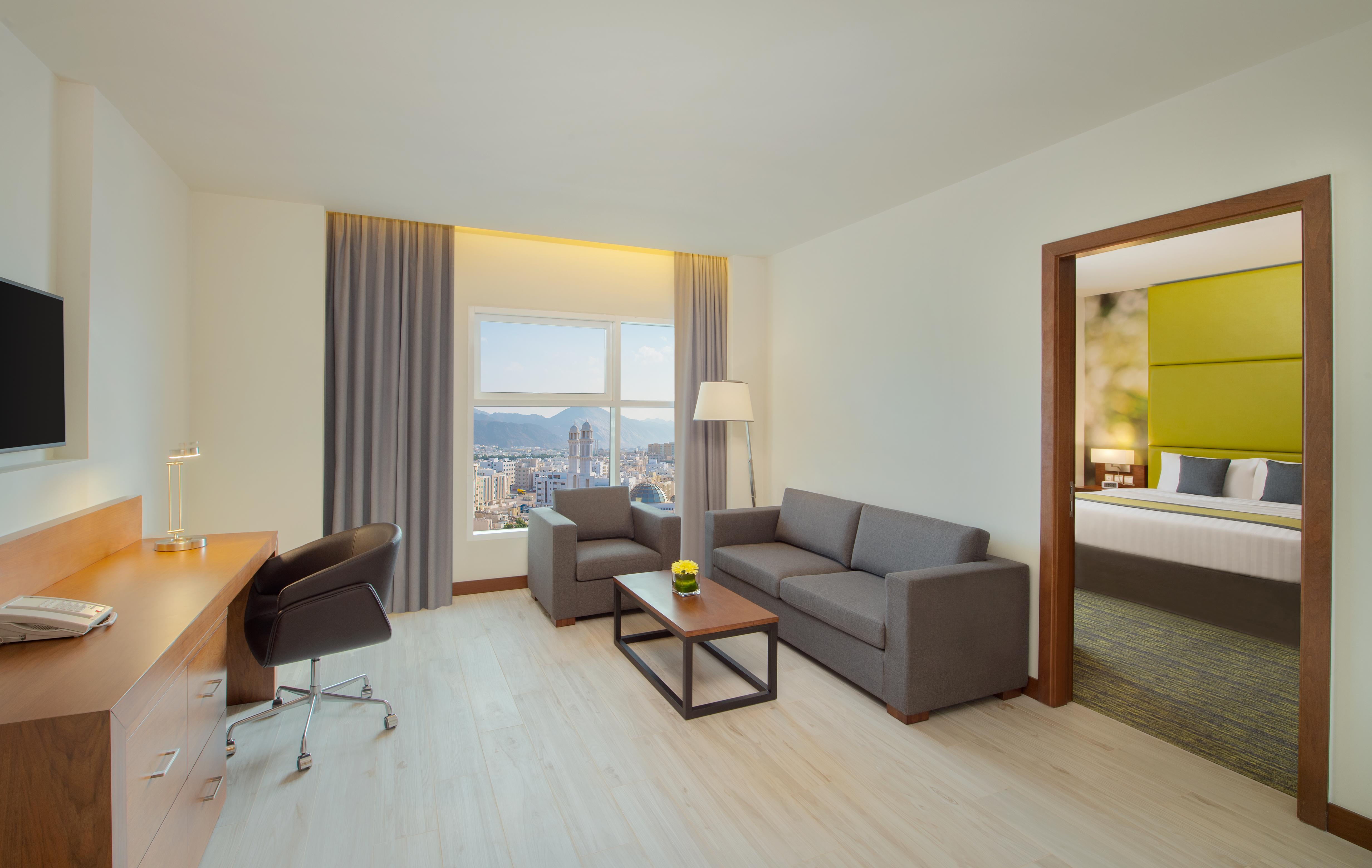 מלון Wyndham Garden Muscat Al Khuwair מראה חיצוני תמונה