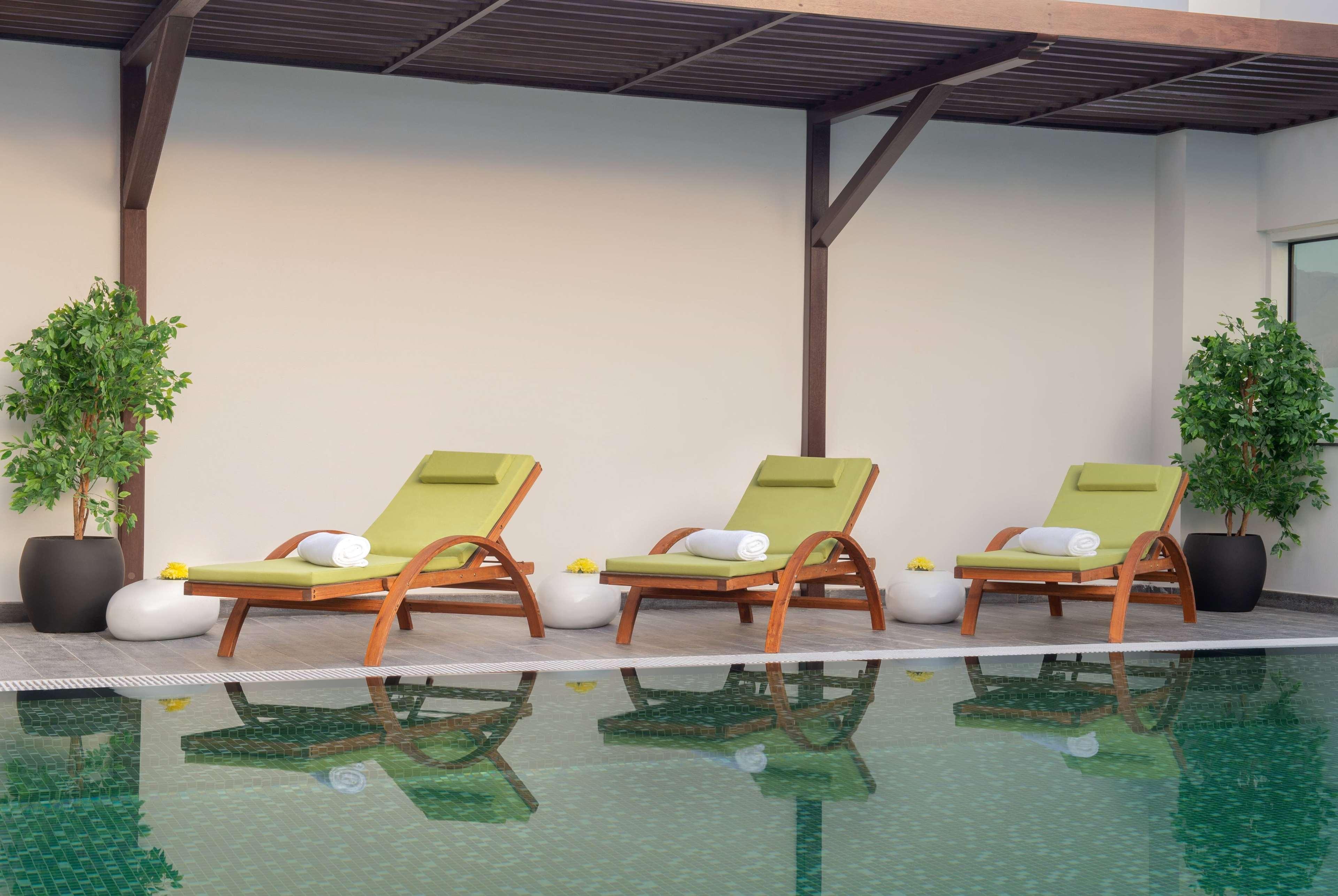 מלון Wyndham Garden Muscat Al Khuwair מראה חיצוני תמונה