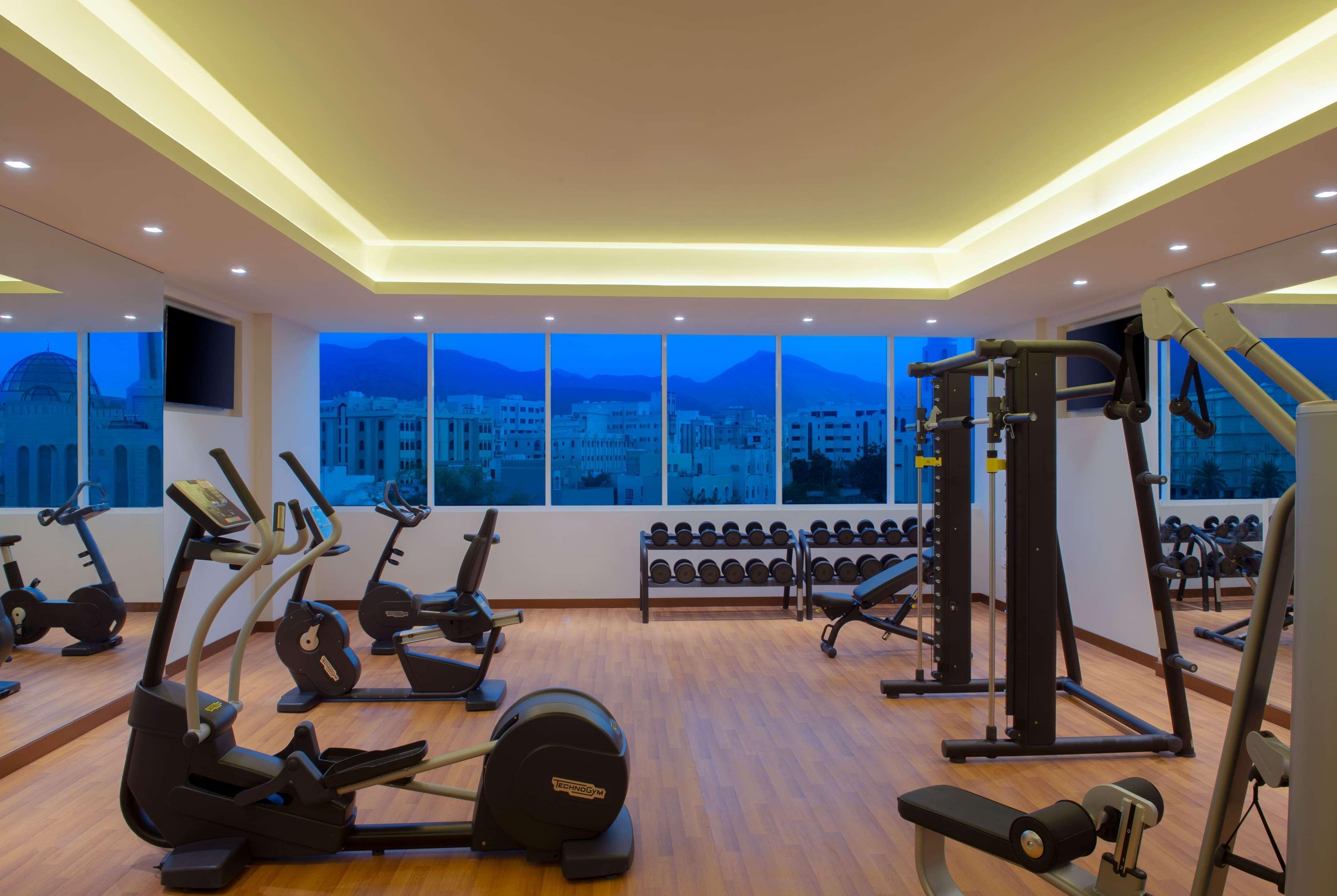 מלון Wyndham Garden Muscat Al Khuwair מראה חיצוני תמונה
