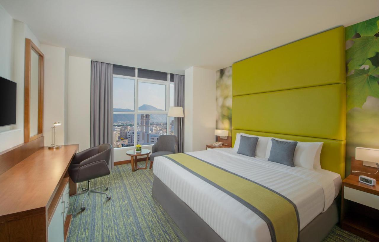 מלון Wyndham Garden Muscat Al Khuwair מראה חיצוני תמונה