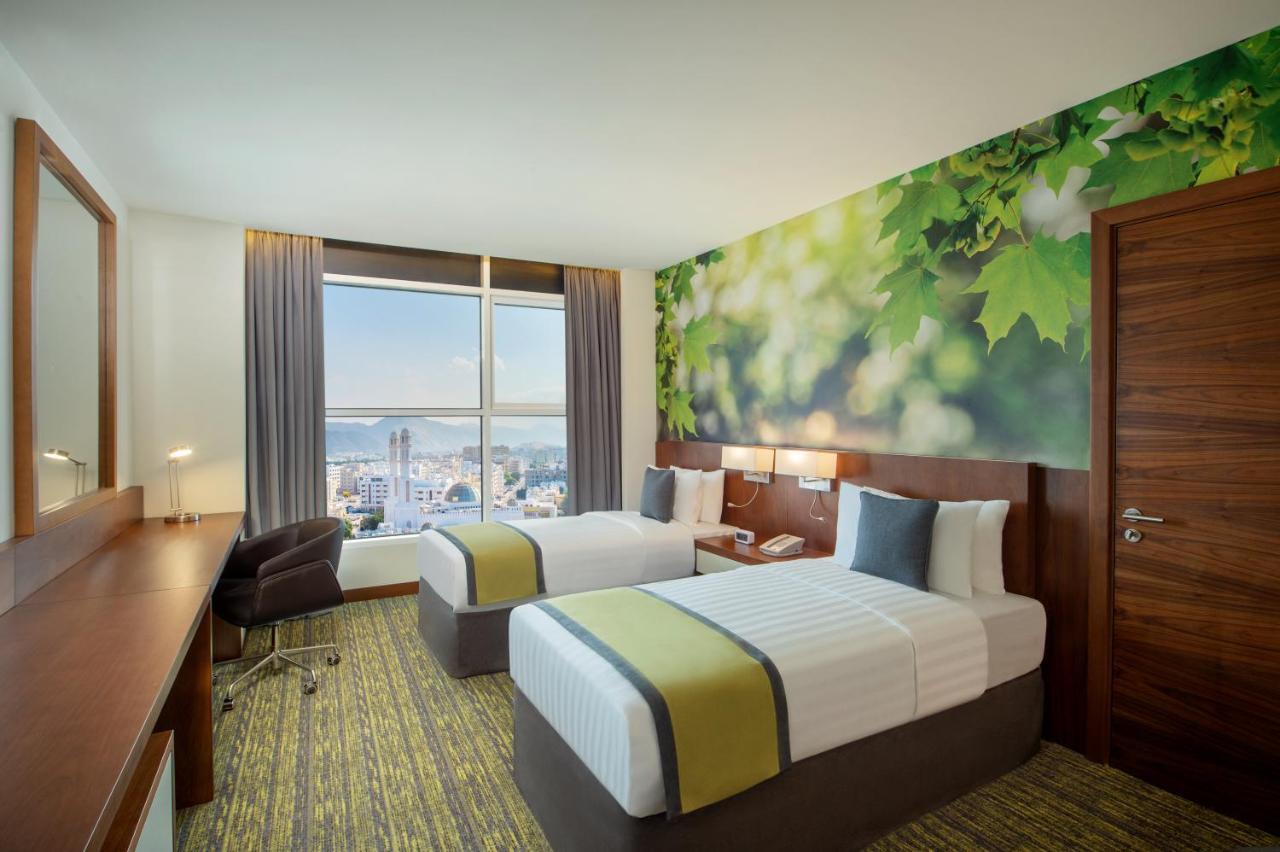 מלון Wyndham Garden Muscat Al Khuwair מראה חיצוני תמונה