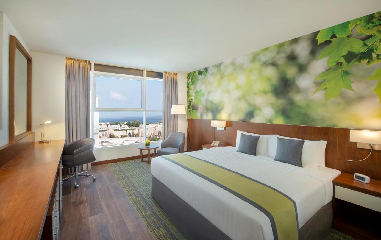 מלון Wyndham Garden Muscat Al Khuwair מראה חיצוני תמונה